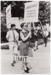 Barbara Gittings and Randy Wicker picketing