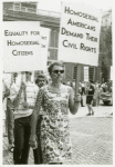 Barbara Gittings picketing