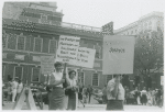 Lilli Vincénz and Martha Shelley in picket line