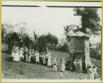 Around the market as it opens, Croton Pageant