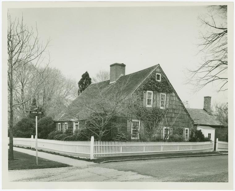 House at Lake Panamoka NYPL Digital Collections