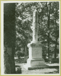 The Broken mast memorial to whaleship masters at Sag Harbor