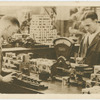 Grading pistons.