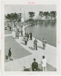 Amusements - Dance - Couples dancing around Mirror Pool