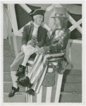 Amusements - Midway Activities - Uncle Sam - Sitting with George Washington
