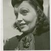 Amusements - Performers and Personalities - Actress
