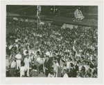 Amusements - Performers and Personalities - Bradshaw, Russell - Onlookers