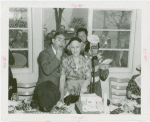 Amusements - Performers and Personalities - Cantor, Eddie - Eating cake at Tel Aviv restaurant