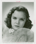 Amusements - Performers and Personalities - Jean, Gloria - With daisies