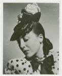 Amusements - Performers and Personalities - Lee, Gypsy Rose - In polka dot shirt and hat