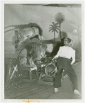Amusements - Performers and Personalities - Musicians - Mercer, Ruby - With lions