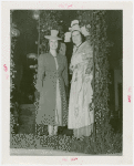 Amusements - Performers and Personalities - Musicians - Pons, Lily - With woman in costume