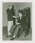 Amusements - Villages - Old New York - Old Ironpuss in electric chair