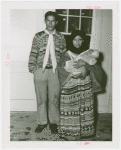 Amusements - Villages - Seminole Village - Indian man and woman with baby