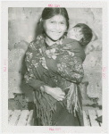 Amusements - Villages - Seminole Village - Indian woman with baby