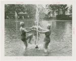 Amusements - Villages - Sun Valley - Girls dancing in water