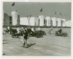 Automobiles - Ye Goode Olde Days - Start of race