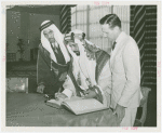 Bahrain, Sheikh Mohamed bin Isa signing guestbook