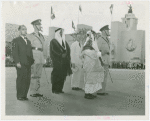 Bahrain, Sheikh Mohamed bin Isa signing guestbook