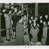 Borden - Cows - Milking - Female employees receive instruction