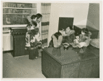 Carrier Corp. - Eskimos - Family in office