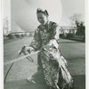 China Participation - Entertainers - Woman with swords