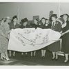 Contests - America through the Needle's Eye - Judges with prizewinning quilt