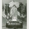 Contests - Baby Day - Baby Day contest winner on float
