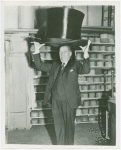 Max Fluegelman with world's largest top hat