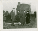 Fairgrounds - Visitors - Group in front of Perisphere construction