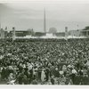 Fairgrounds - Visitors - Crowd at Court of Peace