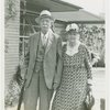 Fairgrounds - Visitors - Elderly - Couple