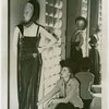 Fashion, World of - Mannequins - Woman and mannequin