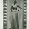 Fashion, World of - Mannequins - In velvet gown