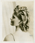 Fashion, World of - Models - Hairstyles - Side profile of model