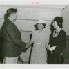 Florida Participation - Brown, Earl W. - Welcoming two women to the Fair