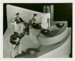 Ford - Exhibits - Cycle of Production - Figurines of glass workers