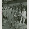 Gardens on Parade - Three men with a group of boy scouts