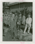 Gardens on Parade - Three men with a group of boy scouts