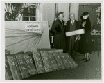 Gardens on Parade - Mrs. Herbert Lehman, Harvey Gibson and Harriet Barnes Pratt with roses to be sent to governors