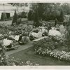 Gardens on Parade - Winners of amateur modeling contest in American Express pushcarts