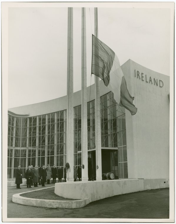 Ireland Participation - Building - Representatives from Irish-American societies in front of pavilion