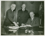 Missouri Participation - Lloyd Clark with officials signing contract