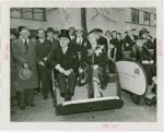 New York State - Lehman, Herbert H. (Governor) - In pushcart with wife