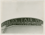 New York World's Fair - Employees - Females - Crowd on roof