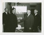 New York World's Fair - Employees - Whalen, Grover (President) - Shaking hands with man