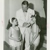 New York World's Fair - Employees - Whalen, Grover (President) - Standing with two girls