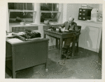 New York World's Fair - Employees - Office worker