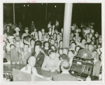 Restaurants - Schlitz Palm Garden - Crowd