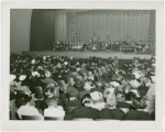 Roosevelt (Franklin Delano and family) - Eleanor Roosevelt giving speech to crowd